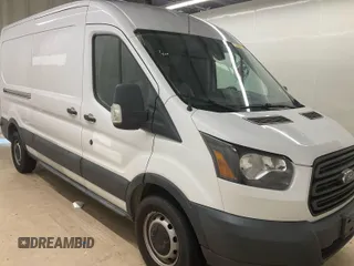 2018 Ford Transit z VIN 1FTBW2CG5JKB49814, wystawiony jako IAAI lot #42792323 z przebiegiem 222 044 mil mil oraz . Historia ofert i sprzedaży dostępna na DreamBid. Obrazek 8.