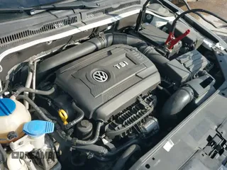 2014 Volkswagen Jetta SE with VIN 3VWD17AJ2EM218571, listed as a IAAI auction lot 43343553 with 126,718 mi miles and . Bid and sale history available at DreamBid. Image 12.