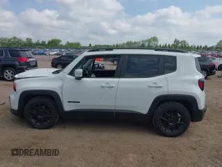 2020 Jeep Renegade Latitude with VIN ZACNJABB7LPL02453, listed as a IAAI auction lot 42276414 with 52,733 mi miles and . Bid and sale history available at DreamBid. Image 14.