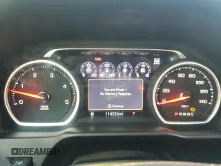 2020 Chevrolet Silverado 3500HD High Country with VIN 1GC4YVEYXLF156957, listed as a Copart auction lot 71217424 with 114,026 mi miles and Salvage Title. Bid and sale history available at carsss.com. Image 10.