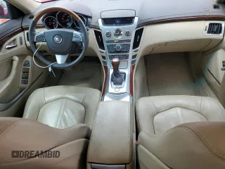 2008 Cadillac CTS RWD z VIN 1G6DV57V980211388, wystawiony jako Copart lot #53274265 z przebiegiem 83 002 mil mil oraz Szkody całkowita. Historia ofert i sprzedaży dostępna na DreamBid. Obrazek 8.