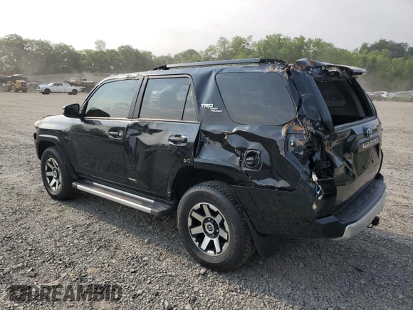 2023 Toyota 4Runner TRD Off Road Premium with VIN JTERU5JR4P6103866, listed as a Copart auction lot 60160055 with 23,043 mi miles and Salvage title. Bid and sale history available at DreamBid. Image 2.