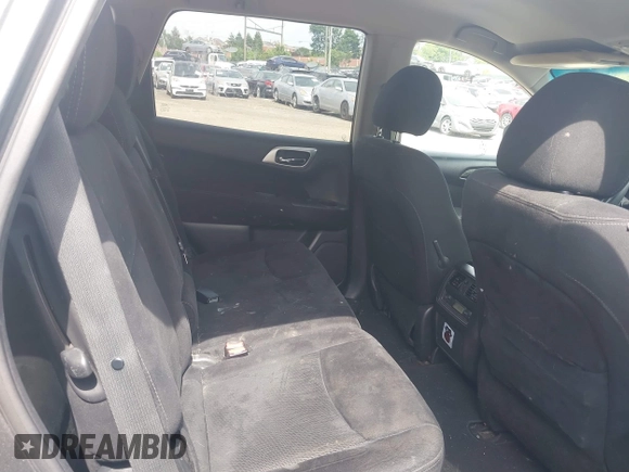 2015 Nissan Pathfinder SL с VIN 5N1AR2MM1FC611967, выставлен на аукционе IAAI как лот 42201697 с пробегом 169 272 миль миль и . История ставок и продаж доступна на DreamBid. Изображение 8.