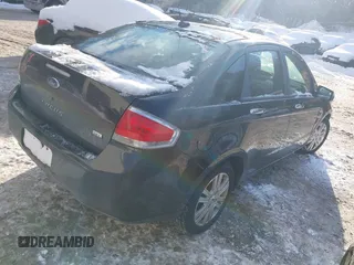 2009 Ford Focus SEL with VIN 1FAHP37N49W111099, listed as a IAAI auction lot 41502124 with 183,401 mi miles. Bid and sale history available at carsss.com. Image 4.