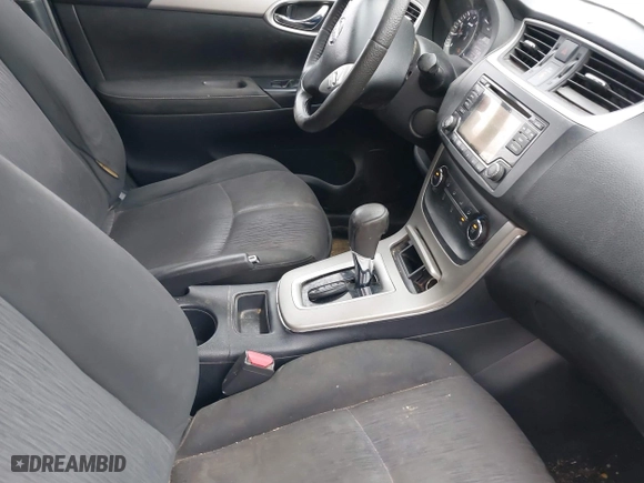 2015 Nissan Sentra S with VIN 3N1AB7AP6FY253151, listed as a IAAI auction lot 41505469 with 190,533 mi miles. Bid and sale history available at carsss.com. Image 5.