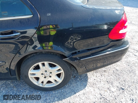 2004 Mercedes-Benz E 320 with VIN WDBUF82JX4X112305, listed as a IAAI auction lot 42058438 with 201,750 mi miles and . Bid and sale history available at DreamBid. Image 6.