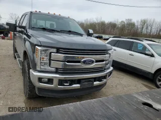 2018 Ford F-250 XL z VIN 1FT7W2BT1JEC40422, wystawiony jako Copart lot #51111395 z przebiegiem Nie podano mil oraz Szkoda całkowita • Salvage title. Historia ofert i sprzedaży dostępna na DreamBid. Obrazek 5.