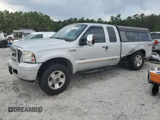 2006 Ford Super Duty F-250 XL with VIN 1FTSX21P16EA36349, listed as a Copart auction lot 73003954 with 277,435 mi miles and Salvage Title. Bid and sale history available at carsss.com. Image 1.