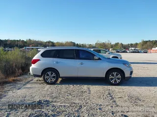 2019 Nissan Pathfinder SL with VIN 5N1DR2MN3KC625241, listed as a IAAI auction lot 41900008 with 156,509 mi miles and . Bid and sale history available at DreamBid. Image 13.