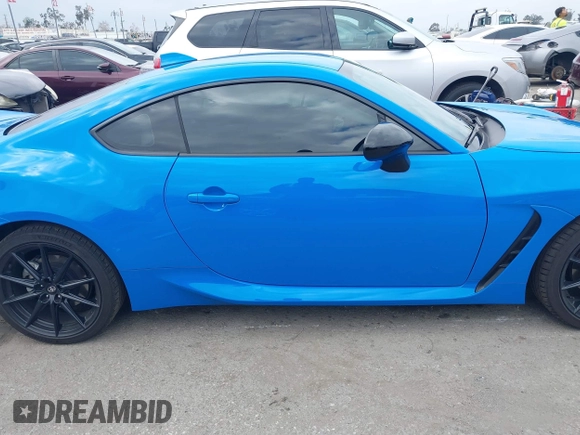 2024 Toyota GR86 Premium with VIN JF1ZNBE15R8754229, listed as a IAAI auction lot 41465034 with 10,847 mi miles. Bid and sale history available at carsss.com. Image 13.