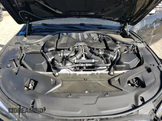 2022 BMW M8 Competition z VIN WBSDZ0C01NCJ91249, wystawiony jako Copart lot #49842513 z przebiegiem 6 187 mil mil oraz . Historia ofert i sprzedaży dostępna na DreamBid. Obrazek 11.