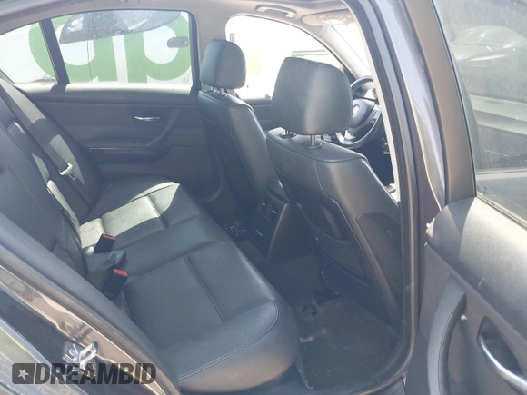2006 BMW 3 Series 325i с VIN WBAVB13576KX51510, выставлен на аукционе IAAI как лот 42768678 с пробегом 236 318 миль миль и . История ставок и продаж доступна на DreamBid. Изображение 8.