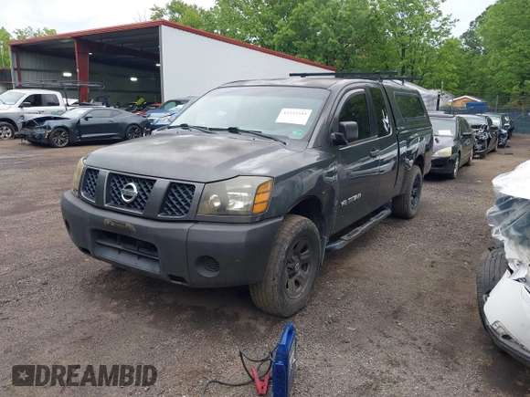 2007 Nissan Titan LE with VIN 1N6BA06A57N239737, listed as a IAAI auction lot 42222533 with 183,336 mi miles and . Bid and sale history available at DreamBid. Image 2.