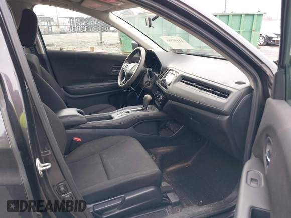 2017 Honda HR-V LX with VIN 3CZRU6H3XHM714198, listed as a IAAI auction lot 41490988 with 122,643 mi miles. Bid and sale history available at carsss.com. Image 5.