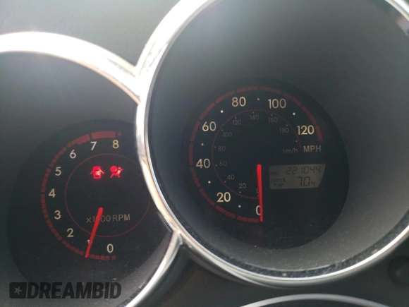 2005 Pontiac Vibe with VIN 5Y2SL63895Z463522, listed as a Copart auction lot 55531665 with 221,044 mi miles and Clean Title. Bid and sale history available at carsss.com. Image 9.