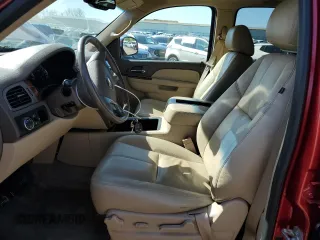 2013 Chevrolet Tahoe LT with VIN 1GNSCBE09DR106668, listed as a Copart auction lot 54814575 with 114,079 mi miles and Clean title. Bid and sale history available at DreamBid. Image 7.