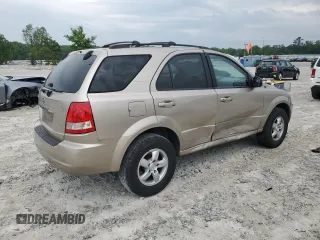 2006 Kia Sorento LX z VIN KNDJD733565613976, wystawiony jako Copart lot #54896005 z przebiegiem 140 198 mil mil oraz Szkoda całkowita • Salvage title. Historia ofert i sprzedaży dostępna na DreamBid. Obrazek 3.