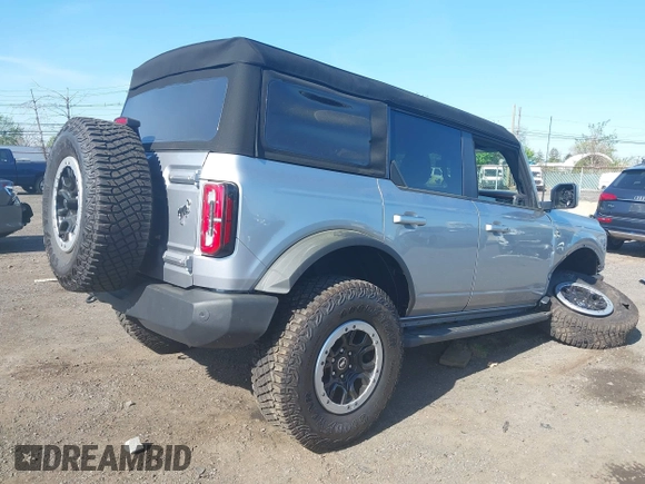 2024 Ford Bronco Outer Banks with VIN 1FMDE8BH9RLA87599, listed as a IAAI auction lot 42140524 with 2,606 mi miles and . Bid and sale history available at DreamBid. Image 4.
