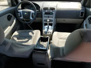 2009 Chevrolet Equinox LS z VIN 2CNDL13F396207335, wystawiony jako Copart lot #57497445 z przebiegiem 179 425 mil mil oraz Tytuł czysty. Historia ofert i sprzedaży dostępna na DreamBid. Obrazek 8.