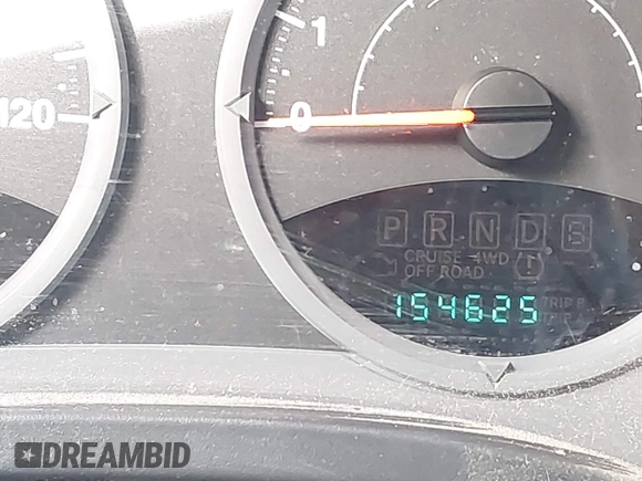 2008 Jeep Patriot Sport z VIN 1J8FF28W78D749498, wystawiony jako IAAI lot #42176034 z przebiegiem 154 625 mil mil oraz . Historia ofert i sprzedaży dostępna na DreamBid. Obrazek 7.
