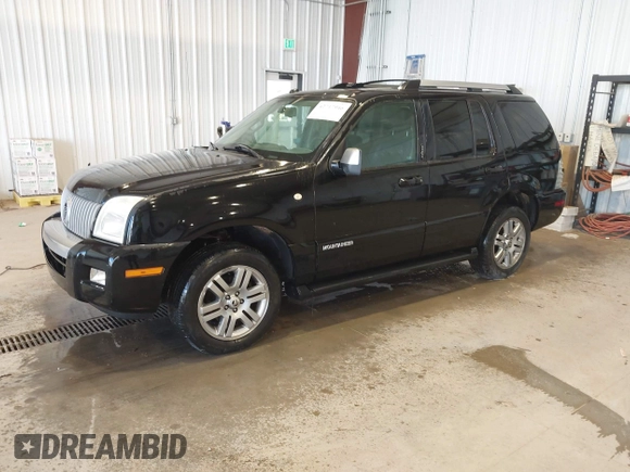 2008 Mercury Mountaineer Premier z VIN 4M2EU48E68UJ10079, wystawiony jako IAAI lot #42717946 z przebiegiem 241 520 mil mil oraz . Historia ofert i sprzedaży dostępna na DreamBid. Obrazek 2.