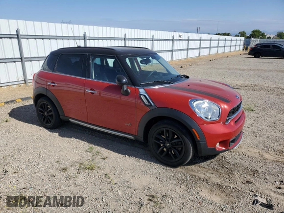 2016 MINI Countryman S z VIN WMWZC5C56GWU02998, wystawiony jako Copart lot #61663855 z przebiegiem Nie podano mil oraz Czysty tytuł • Clean title. Historia ofert i sprzedaży dostępna na DreamBid. Obrazek 4.