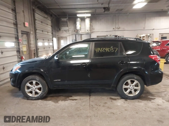 2010 Toyota RAV4 Ltd with VIN 2T3DF4DV6AW028590, listed as a IAAI auction lot 41424037 with 223,975 mi miles. Bid and sale history available at carsss.com. Image 14.