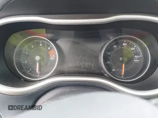 2018 Jeep Cherokee Limited с VIN 1C4PJMDB0JD598244, выставлен на аукционе IAAI как лот 42495342 с пробегом Не указан миль и . История ставок и продаж доступна на DreamBid. Изображение 14.