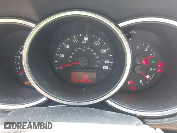 2013 Kia Sorento LX with VIN 5XYKT3A64DG363258, listed as a IAAI auction lot 42490986 with 215,694 mi miles and . Bid and sale history available at DreamBid. Image 7.