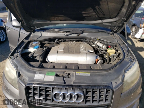 2012 Audi Q7 Prestige с VIN WA1WMAFE7CD010183, выставлен на аукционе Copart как лот 85345414 с пробегом 165 854 миль миль и Списание • Salvage title. История ставок и продаж доступна на DreamBid. Изображение 12.
