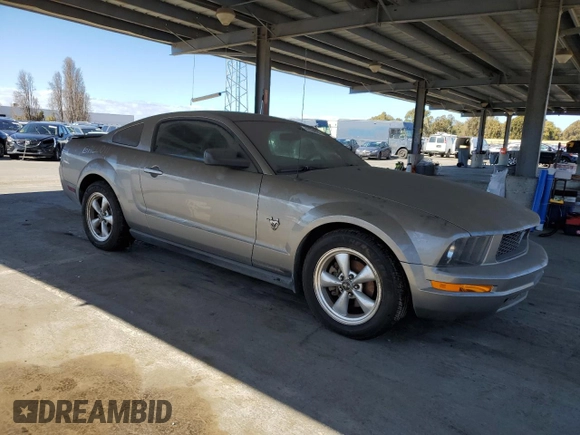 2009 Ford Mustang with VIN 1ZVHT80N295139306, listed as a Copart auction lot 47504065 with 184,947 mi miles and Clean Title. Bid and sale history available at carsss.com. Image 4.