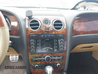 2005 Bentley Continental GT GT z VIN SCBCR63W55C025099, wystawiony jako IAAI lot #42208951 z przebiegiem 123 712 mil mil oraz . Historia ofert i sprzedaży dostępna na DreamBid. Obrazek 17.