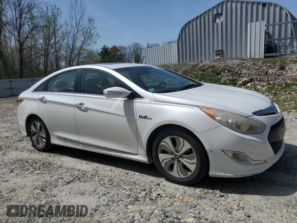 2013 Hyundai Sonata with VIN KMHEC4A4XDA085186, listed as a Copart auction lot 54975385 with 129,053 mi miles and Clean Title. Bid and sale history available at carsss.com. Image 4.