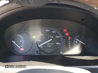 2000 Honda Civic VP z VIN 2HGEJ6613YH558116, wystawiony jako Copart lot #50028285 z przebiegiem 138 436 mil mil oraz Szkoda całkowita • Salvage title. Historia ofert i sprzedaży dostępna na DreamBid. Obrazek 9.
