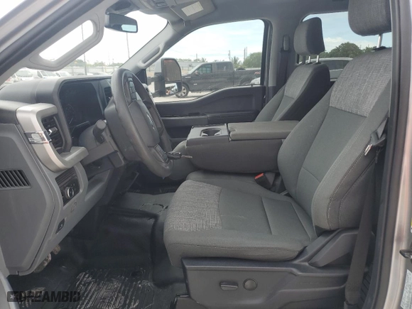 2023 Ford Super Duty F-250 SRW XL with VIN 1FT7W2BN2PED30124, listed as a Copart auction lot 52561595 with 25,334 mi miles and Salvage Title. Bid and sale history available at carsss.com. Image 7.
