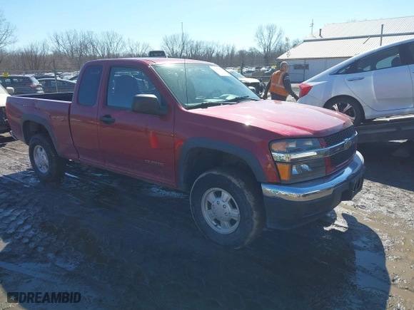 2005 Chevrolet Colorado LS Z71 with VIN 1GCDT196858245479, listed as a IAAI auction lot 41658962 with 138,216 mi miles. Bid and sale history available at carsss.com. Image 1.