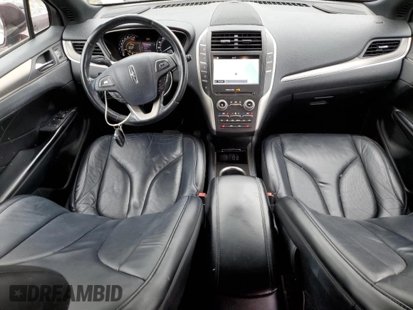 2017 Lincoln MKC Select with VIN 5LMCJ2D91HUL31729, listed as a Copart auction lot 58563085 with 88,228 mi miles and Salvage title. Bid and sale history available at DreamBid. Image 8.