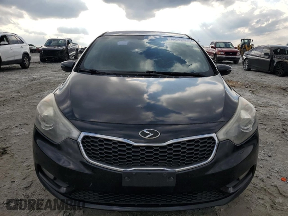 2014 Kia Forte EX with VIN KNAFX4A85E5128260, listed as a Copart auction lot 44041325 with 143,998 mi miles and Salvage Title. Bid and sale history available at carsss.com. Image 5.