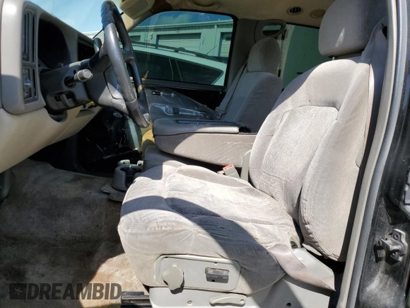 2002 Chevrolet Tahoe LS with VIN 1GNEC13V42R274219, listed as a Copart auction lot 47447855 with 339,296 mi miles and Salvage Title. Bid and sale history available at carsss.com. Image 7.