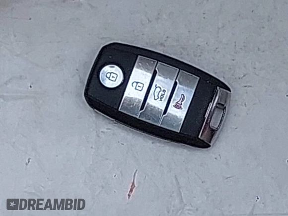 2020 Kia Sorento S z VIN 5XYPG4A51LG638039, wystawiony jako IAAI lot #42224330 z przebiegiem 40 203 mil mil oraz . Historia ofert i sprzedaży dostępna na DreamBid. Obrazek 11.