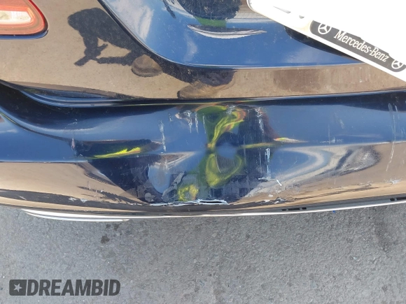 2014 Mercedes-Benz E 350 Sport with VIN WDDHF5KB2EA997989, listed as a IAAI auction lot 42067922 with 57,119 mi miles and . Bid and sale history available at DreamBid. Image 6.
