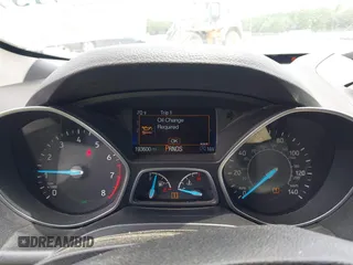 2017 Ford Escape SE с VIN 1FMCU0G94HUB67886, выставлен на аукционе IAAI как лот 42297137 с пробегом 193 600 миль миль и . История ставок и продаж доступна на DreamBid. Изображение 7.