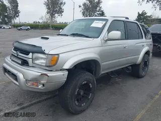 2001 Toyota 4Runner SR5 with VIN JT3HN86R910341766, listed as a IAAI auction lot 41893718 with 247,853 mi miles. Bid and sale history available at carsss.com. Image 2.