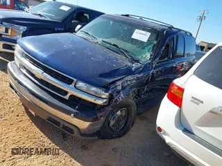 2002 Chevrolet Suburban LS with VIN 3GNEC16ZX2G275244, listed as a IAAI auction lot 41486081 with 1 mi miles. Bid and sale history available at carsss.com. Image 2.