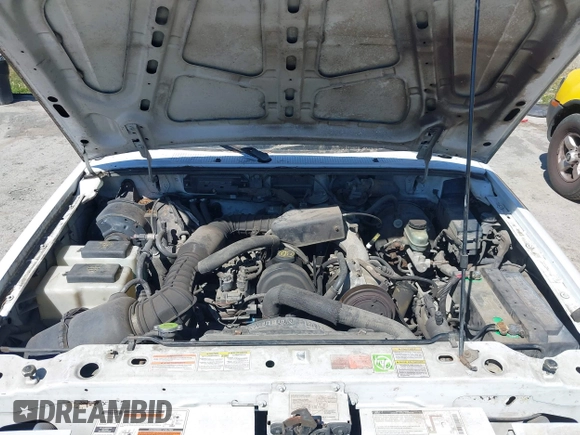 1997 Ford Ranger XLT z VIN 1FTCR10A3VUB26645, wystawiony jako IAAI lot #42644211 z przebiegiem 228 683 mil mil oraz . Historia ofert i sprzedaży dostępna na DreamBid. Obrazek 10.