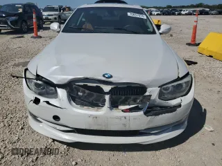 2013 BMW 3 Series 328i xDrive with VIN WBAKF5C55DJ297680, listed as a Copart auction lot 70691074 with 0 mi miles and Salvage Title. Bid and sale history available at carsss.com. Image 5.