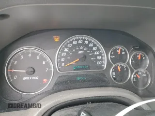 2004 GMC Envoy SLT with VIN 1GKDT13S242201036, listed as a Copart auction lot 50698255 with 152,575 mi miles and Salvage Title. Bid and sale history available at carsss.com. Image 9.