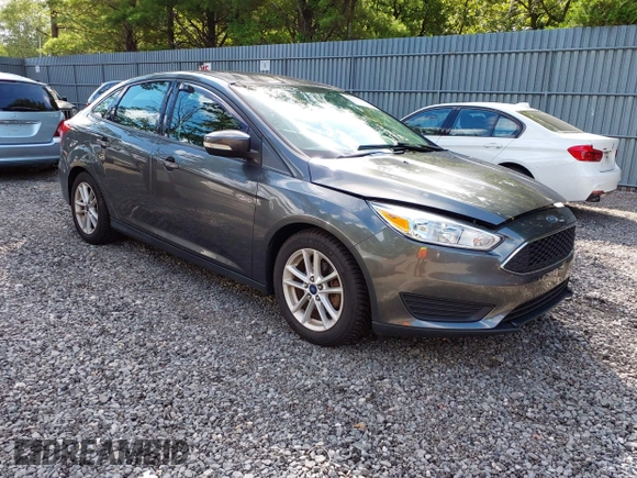 2018 Ford Focus SE z VIN 1FADP3FE0JL284107, wystawiony jako IAAI lot #42815845 z przebiegiem 110 155 mil mil oraz . Historia ofert i sprzedaży dostępna na DreamBid. Obrazek 1.
