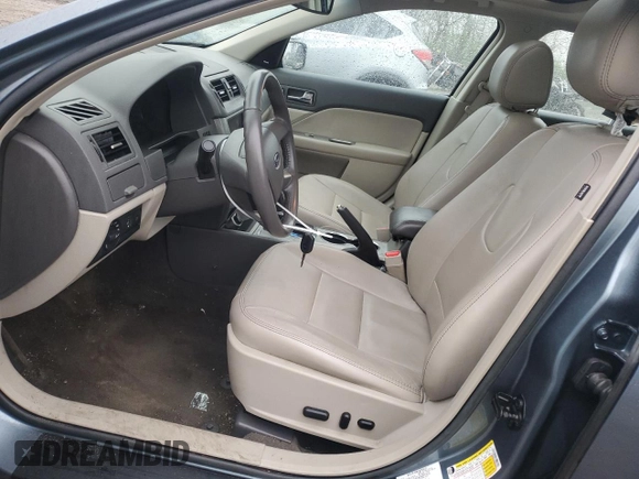 2012 Ford Fusion Hybrid z VIN 3FADP0L35CR425873, wystawiony jako Copart lot #50870905 z przebiegiem 75 133 mil mil oraz Szkoda całkowita • Salvage title. Historia ofert i sprzedaży dostępna na DreamBid. Obrazek 7.