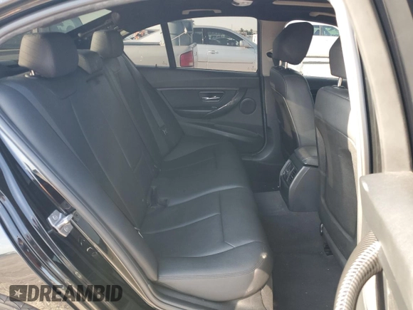 2017 BMW 3 Series 320i with VIN WBA8E1G57HNU13055, listed as a Copart auction lot 55528365 with 45,439 mi miles and Clean Title. Bid and sale history available at DreamBid. Image 11.